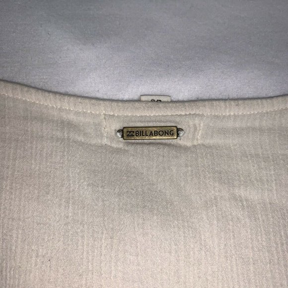 Billabong Boho Long Sleeves Button Up Top Size L - Picture 7 of 7